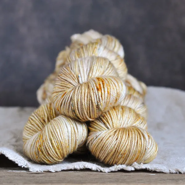 GarnStories Merino Silky DK - Golden Hour Light