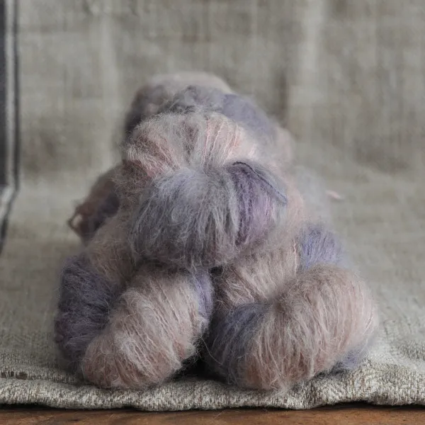 GarnStories Suri Alpaca Flaum - Bunter Hund #5