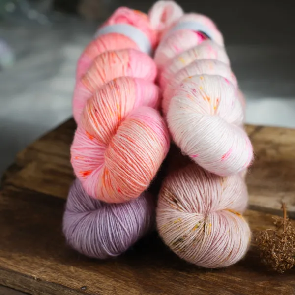 GarnStories Mystery MusiKAL Set (Merino Singles) #25