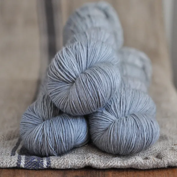 GarnStories Merino Singles - Baby Blue Eyes