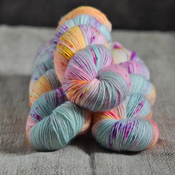 GarnStories Dyed to Order - Sushi mit Belushi