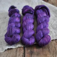 GarnStories Posh DK - Old Flame