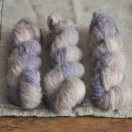 GarnStories Suri Alpaca Flaum - Bunter Hund #5