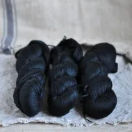 YETI - Yak und Seide in Schwarz (466m LL)