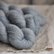GarnStories BFL+Masham DK - Before the Frost