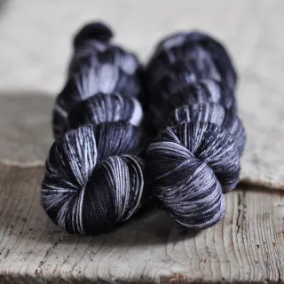 GarnStories Dyed to Order - Blizzard